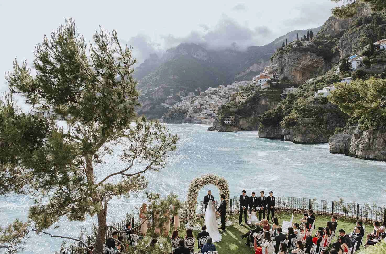 Destination wedding in Italy