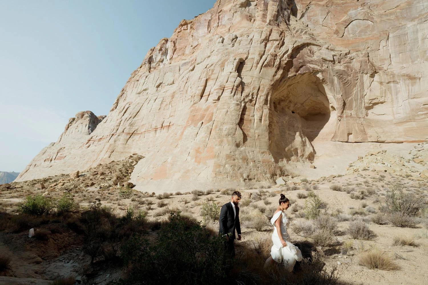 Micro Weddings and Intimate Celebrations: A Guide for Brides
