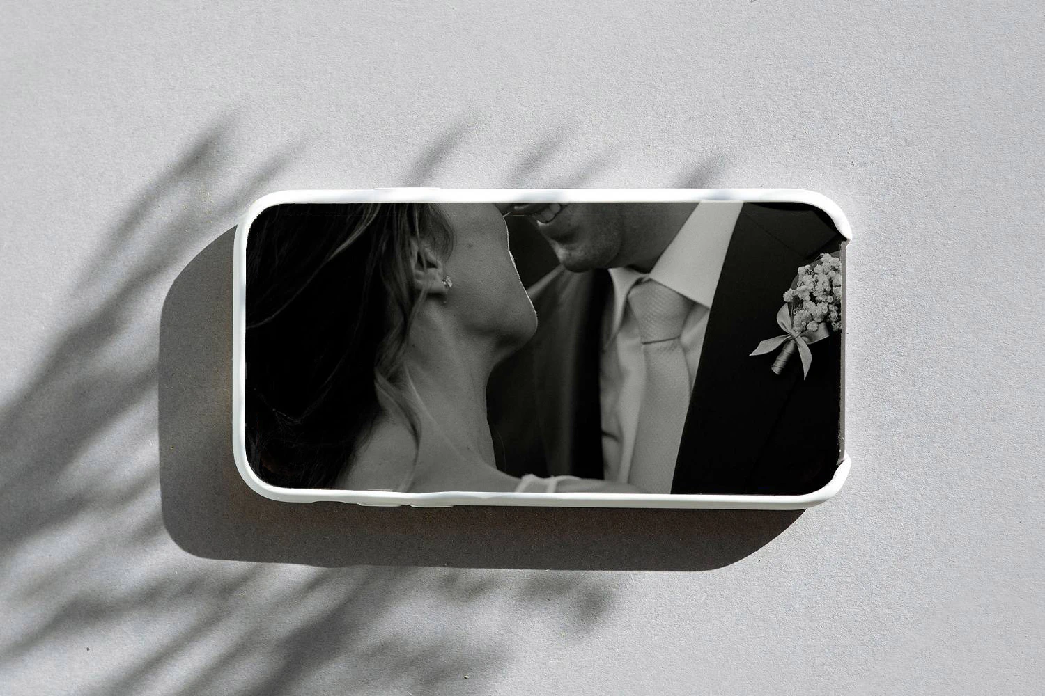 Your special day in the eyes of the world – wedding and social media