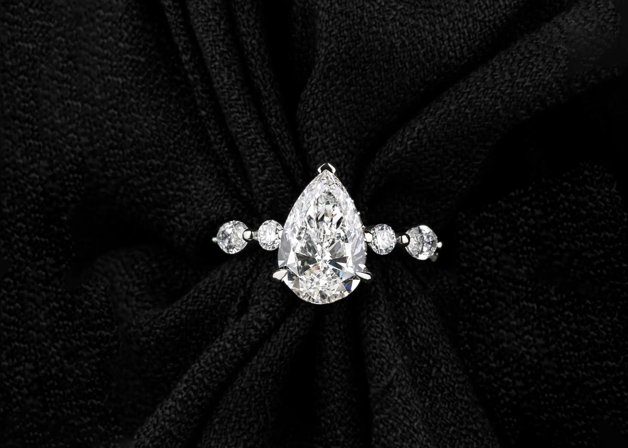 Budget-Friendly Tips for Buying Wedding and Engagement Rings
