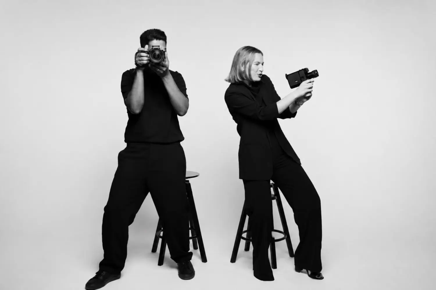 Hiring a Pro Photographer vs. A Wedding Content Creator