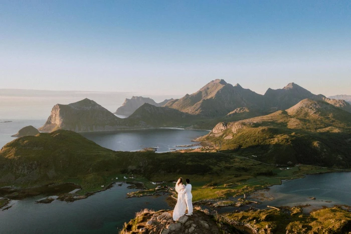 Nature and design-inspired weddings in Scandinavia
