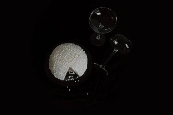 Savouring love: the artistry of wedding cake and sweets