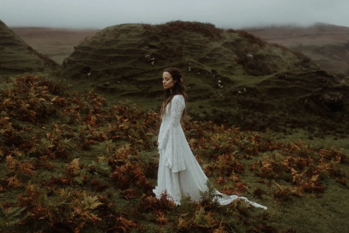 Velvet, Lace and Layers – The Hottest Bridal Fashion Trends for Fall