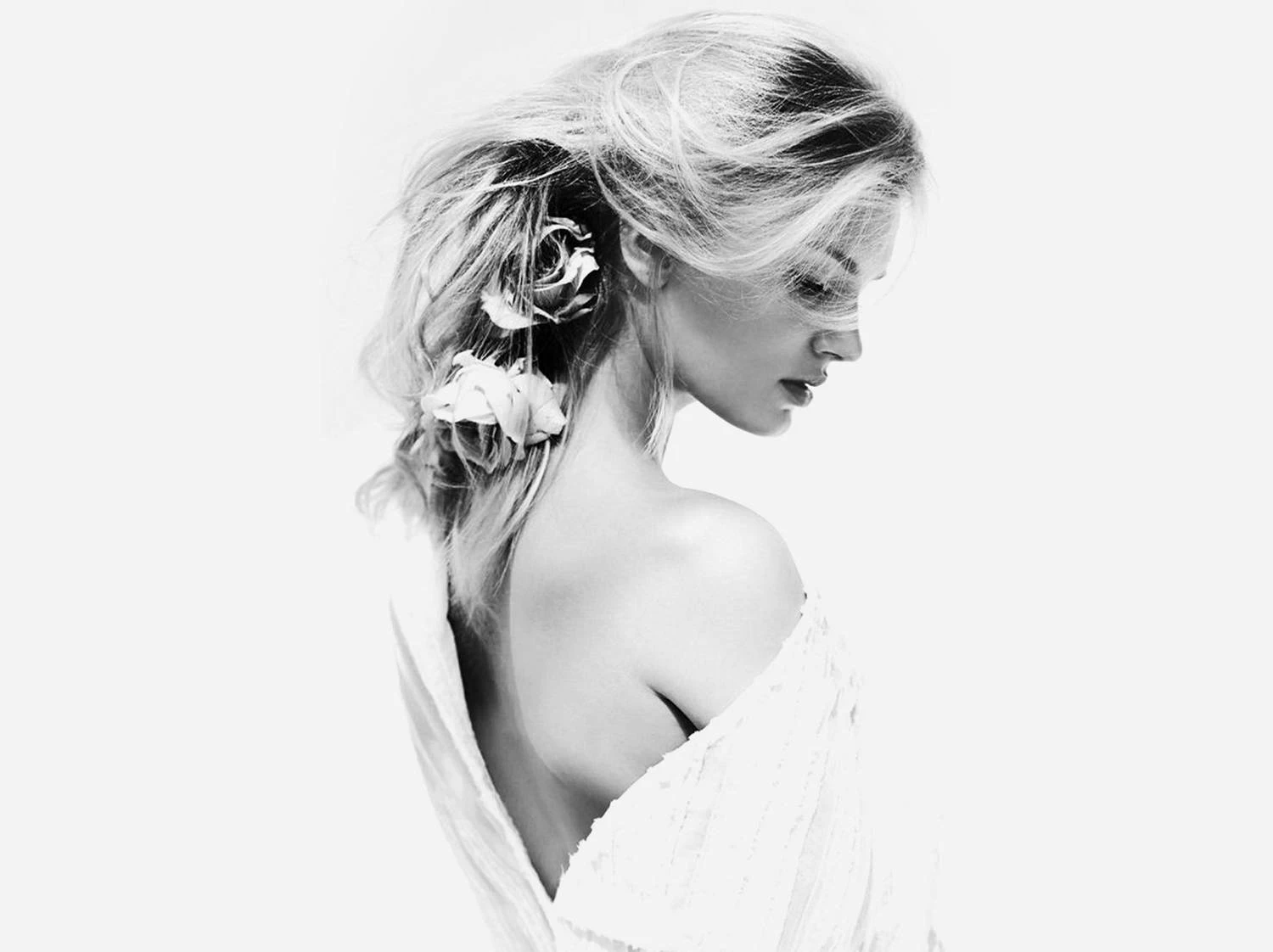 Winter wedding hairstyles