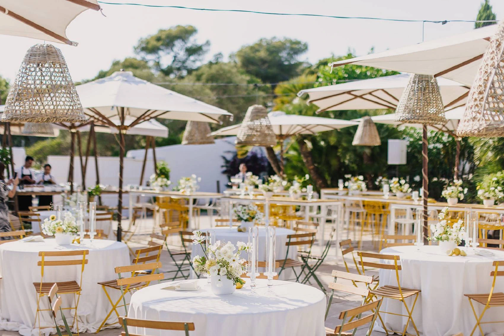 Mediterranean color wedding