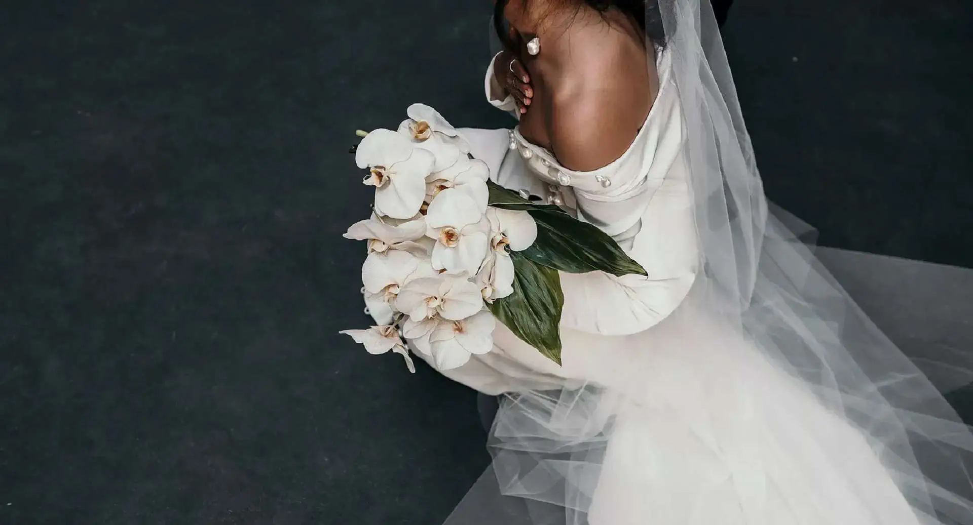 WHAT IT MEANS TO BE A MODERN BRIDE