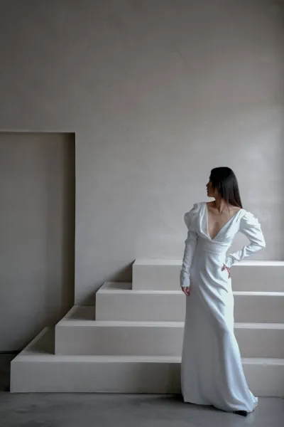 Dress:  Jurgita Bridal and Jenari.de / Photography: Katerina Suipys / Accessoires: Decolove Atelier