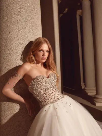 GALIA LAHAV